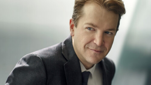 TÊTE D'AFFICHE - Daniel Okulitch