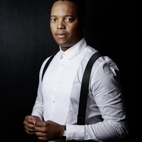 TÊTE D'AFFICHE - Levy Sekgapane